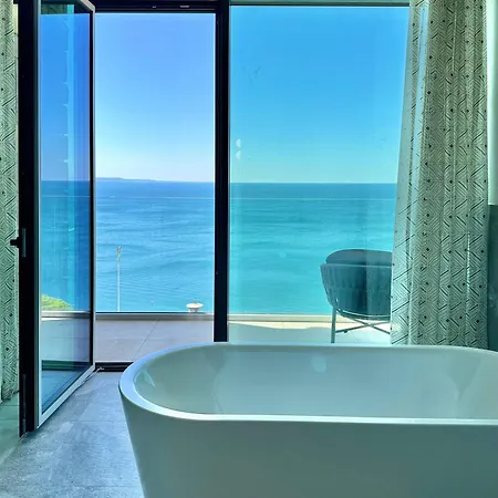 Maximilian 4* טריאסטה