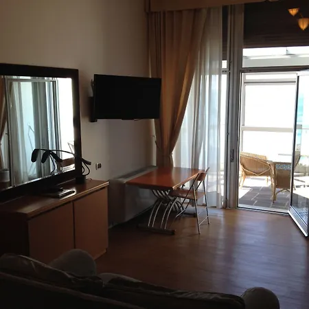 מלון דירות Maximilian טריאסטה