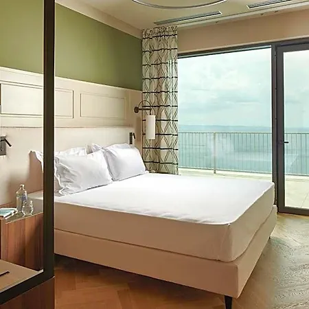 Maximilian Lejlighedshotel Trieste